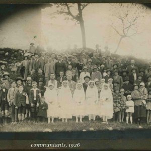 Visite de l'évêque pour la communion de 1926