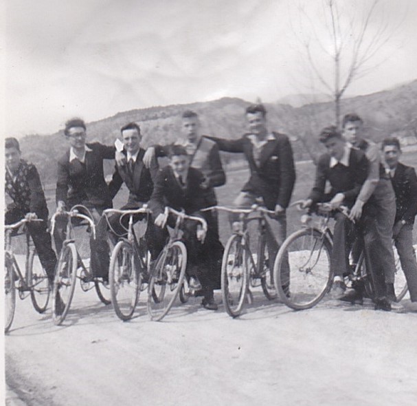 Cyclistes1952_1952-cyclistes-du-saix.jpg